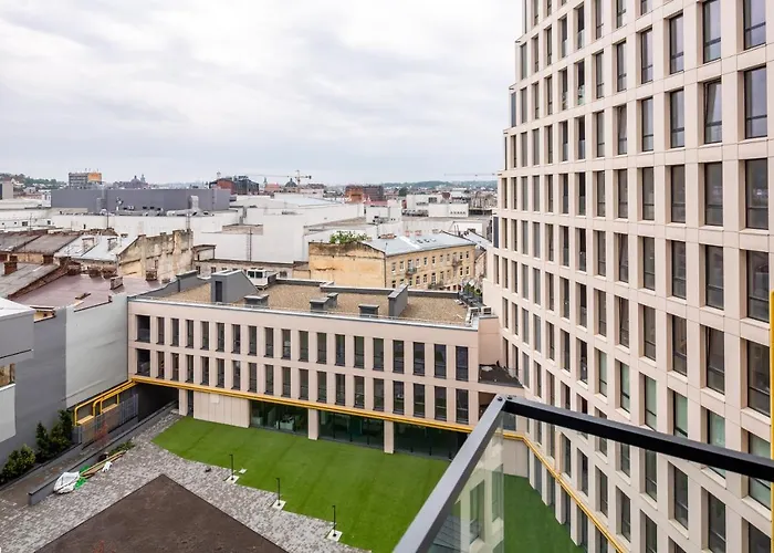 Daire Forum Premium Lviv